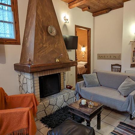 Diminio 2 Apartment At Livadi Αράχωβα Εξωτερικό φωτογραφία